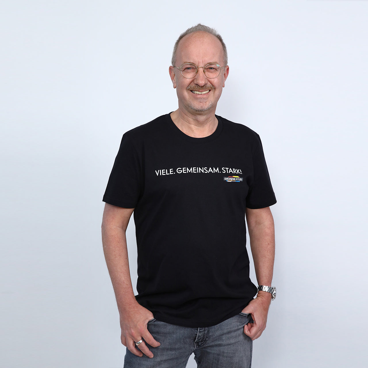 T-Shirt "Viele. Gemeinsam. Stark!" black